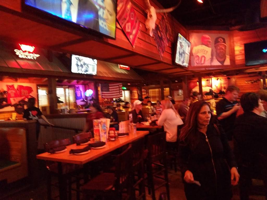Texas Roadhouse | restaurant | 375 Rivers Edge Dr, Milford, OH 45150, USA | 5138319700 OR +1 513-831-9700