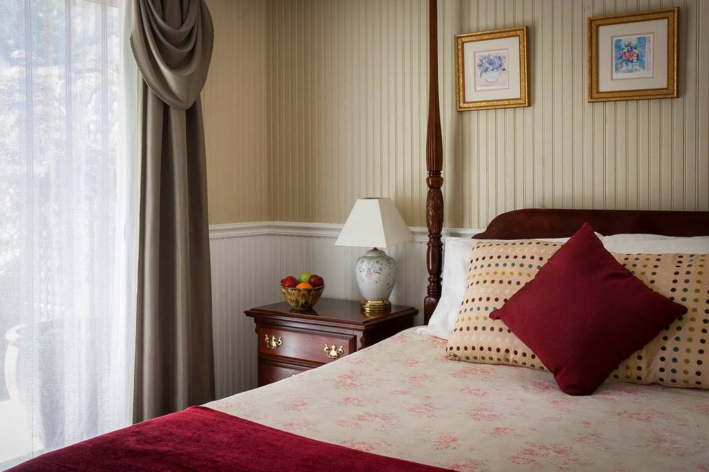 Calistoga Wine Way Inn | restaurant | 1019 Foothill Blvd, Calistoga, CA 94515, USA | 7079420680 OR +1 707-942-0680