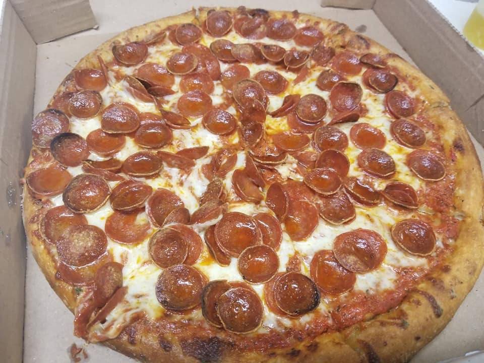 Lazzio Family Pizza | meal delivery | 2205 Sheffield Rd, Aliquippa, PA 15001, USA | 7245125756 OR +1 724-512-5756