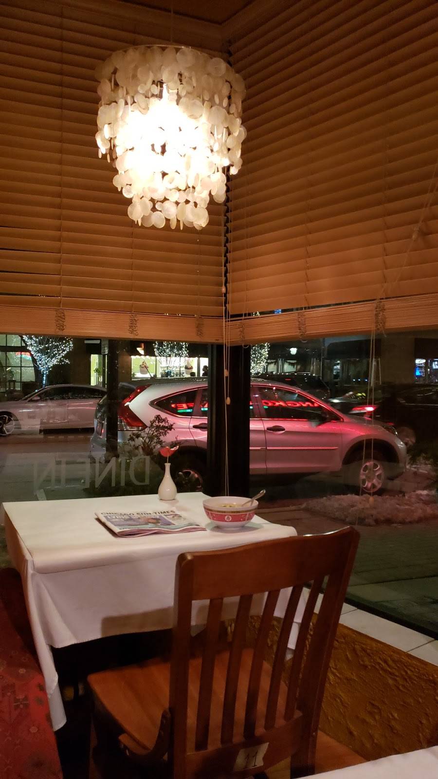 Bangkok Cafe | restaurant | 17 N Vail Ave, Arlington Heights, IL 60005, USA | 8473981989 OR +1 847-398-1989