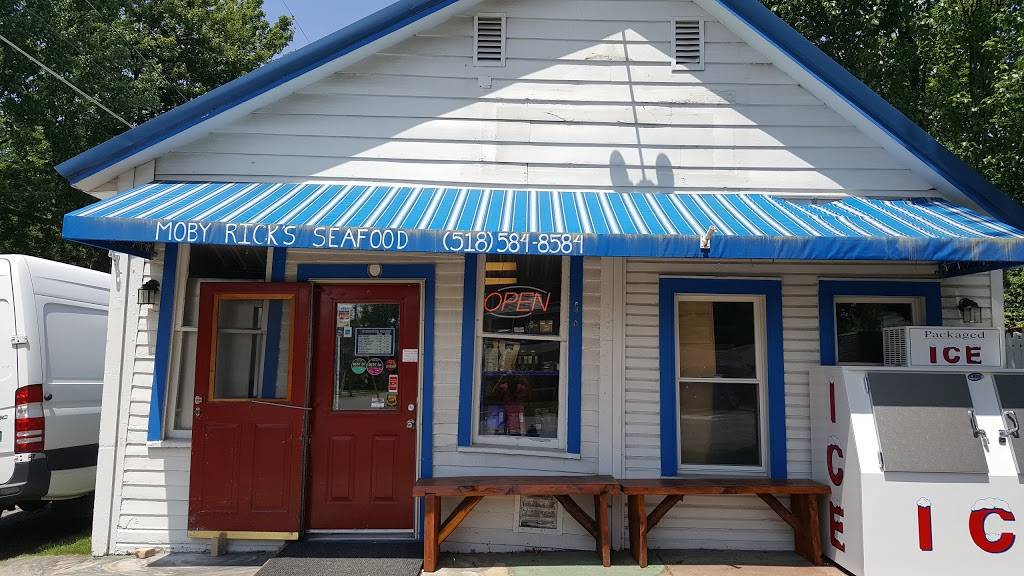 Moby Ricks | restaurant | 173 Lake Ave, Saratoga Springs, NY 12866, USA | 5185848584 OR +1 518-584-8584