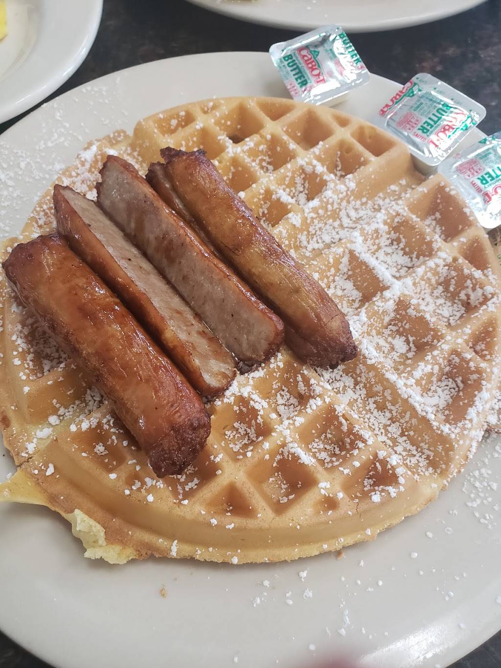 JRs | restaurant | 5816 59th St, Maspeth, NY 11378, USA | 7184164300 OR +1 718-416-4300