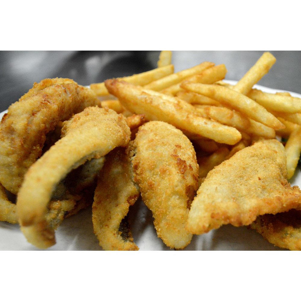 Out-O-Town Supper club | restaurant | N2161 Town Club Rd, Kaukauna, WI 54130, USA | 9207660414 OR +1 920-766-0414