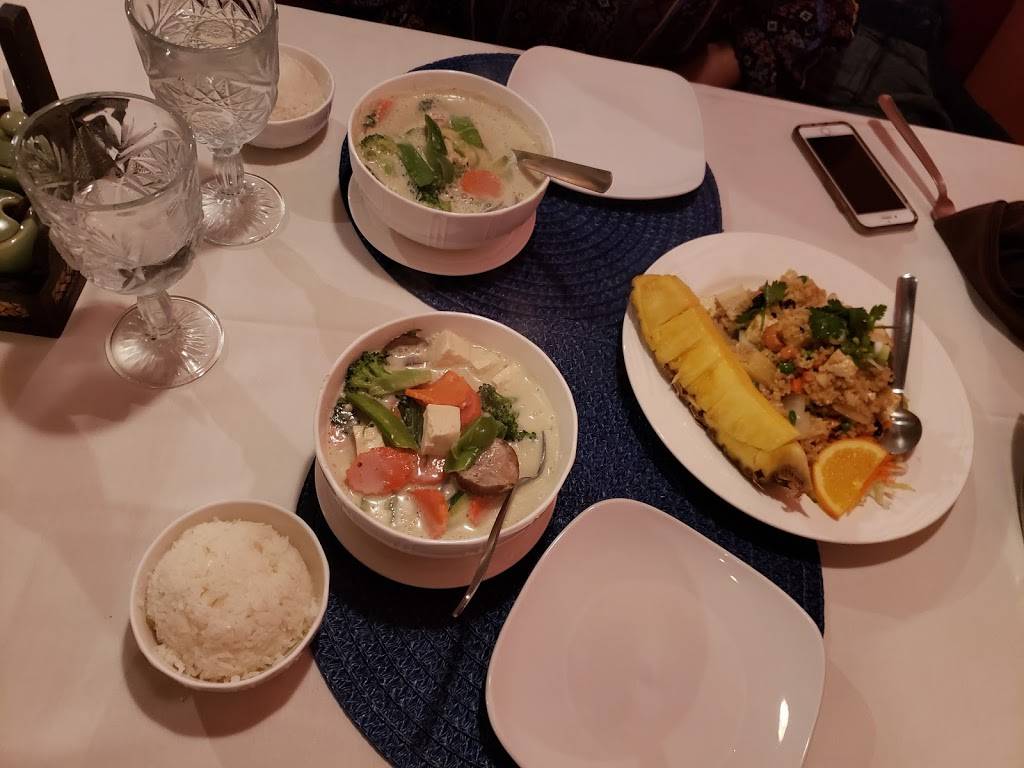 Bunn Thai Bistro | restaurant | 968 W Grand Ave, Grover Beach, CA 93433, USA | 8054732824 OR +1 805-473-2824