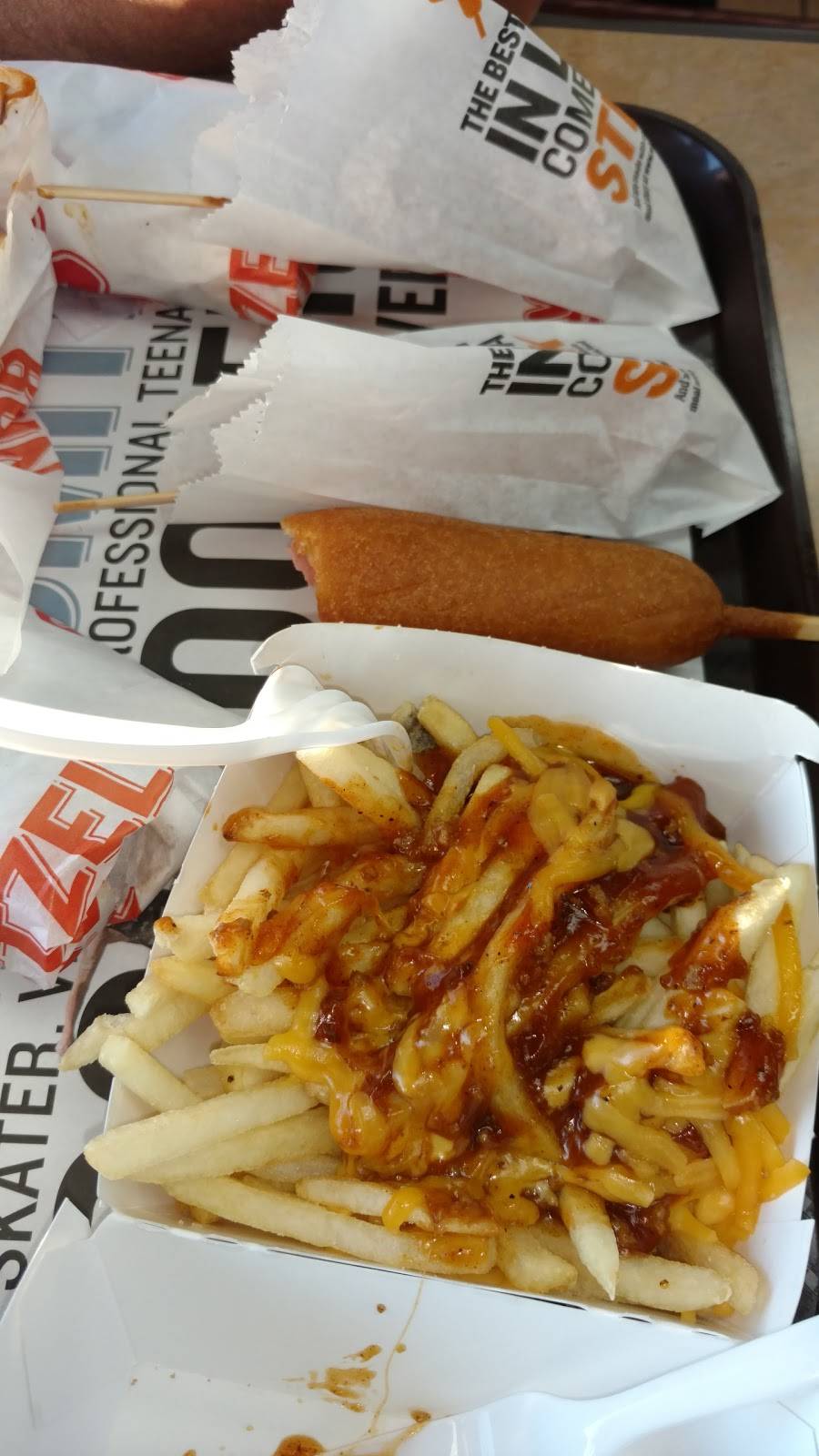 Wienerschnitzel | restaurant | 3850 La Sierra Ave, Riverside, CA 92505, USA | 9513591880 OR +1 951-359-1880