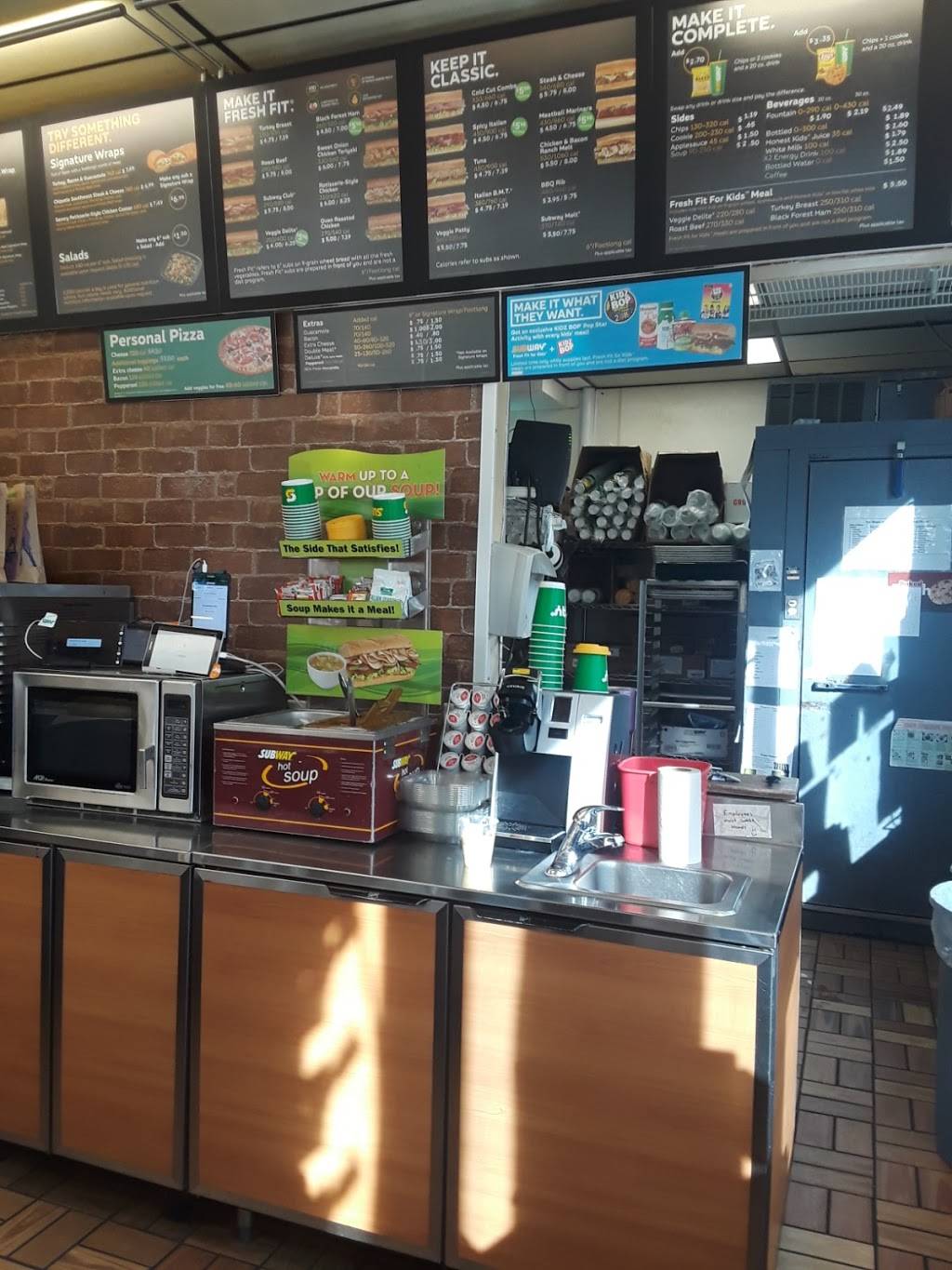 Subway Restaurants | restaurant | 421 SE 1st Ave, Florida City, FL 33034, USA | 3052488898 OR +1 305-248-8898