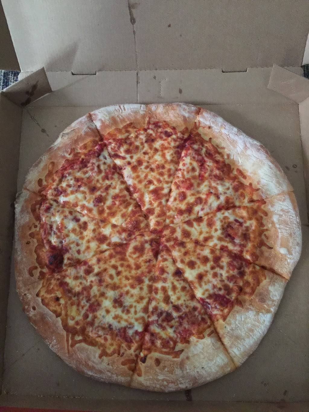 Little Caesars Pizza | meal takeaway | 2410 E Market St, Greensboro, NC 27401, USA | 3363780666 OR +1 336-378-0666