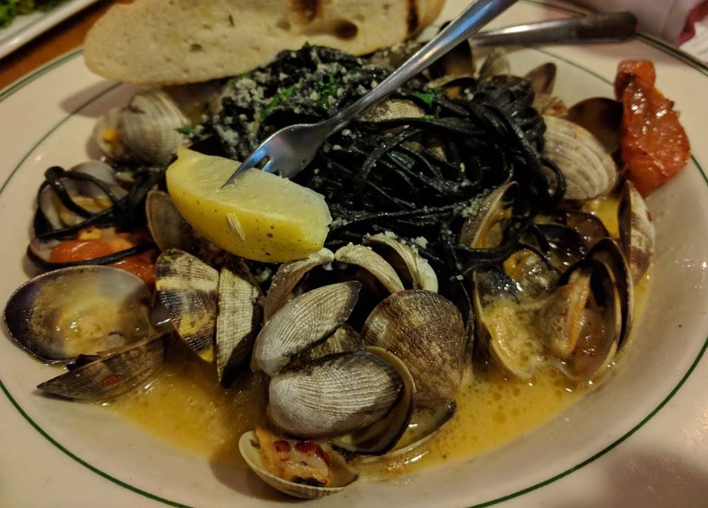 Stellas Fish Café & Prestige Oyster Bar | restaurant | 1400 W Lake St, Minneapolis, MN 55408, USA | 6128248862 OR +1 612-824-8862