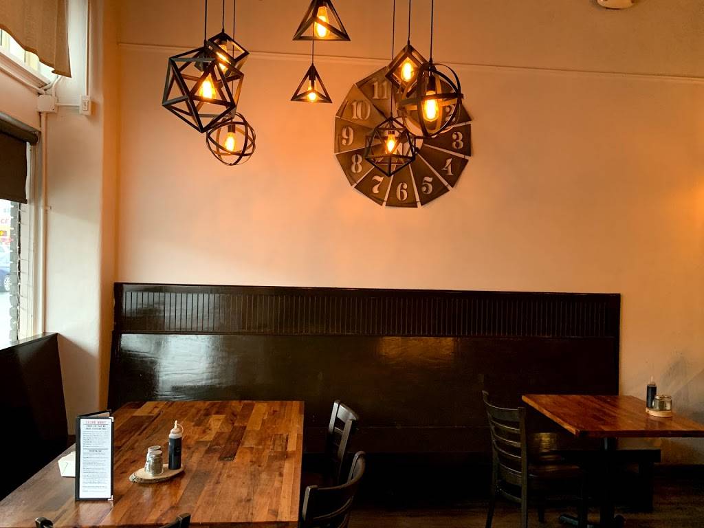 Yes Siam Thai Cafe and Bar | restaurant | 8014 15th Ave NE, Seattle, WA 98115, USA | 2064031994 OR +1 206-403-1994