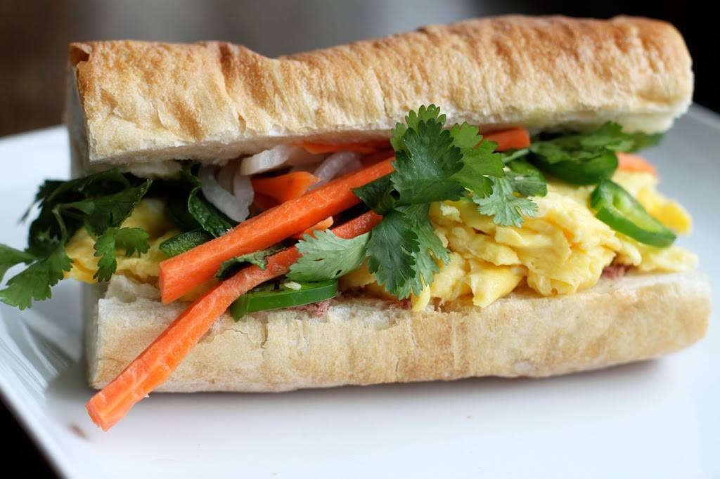 Cafe Vietnam Truck | restaurant | 12077 Ventura Pl, Studio City, CA 91604, USA | 9496789281 OR +1 949-678-9281