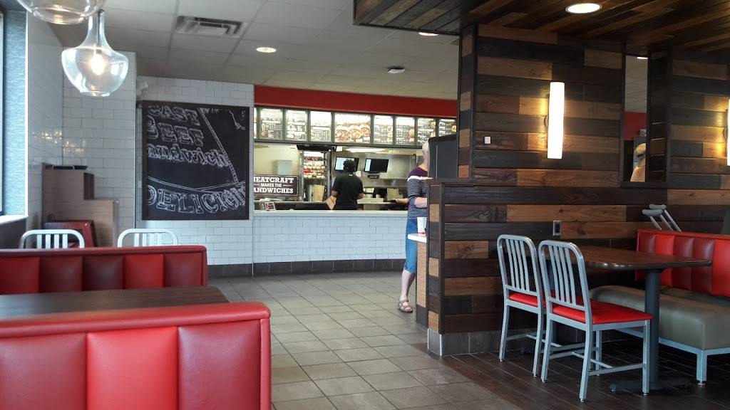 Arbys | restaurant | 1175 N 21st St, Newark, OH 43055, USA | 7403666866 OR +1 740-366-6866