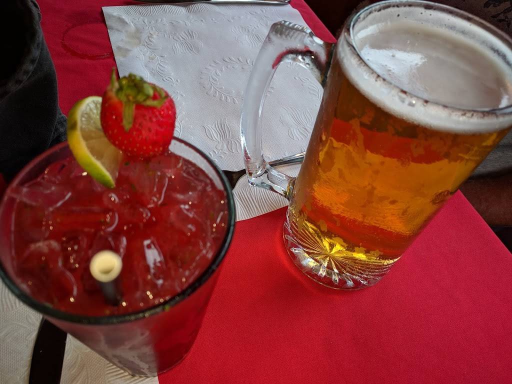 The Cockatoo Portuguese Restaurant | restaurant | 24 Carters Ln, Stonington, ME 04681, USA | 2073482300 OR +1 207-348-2300