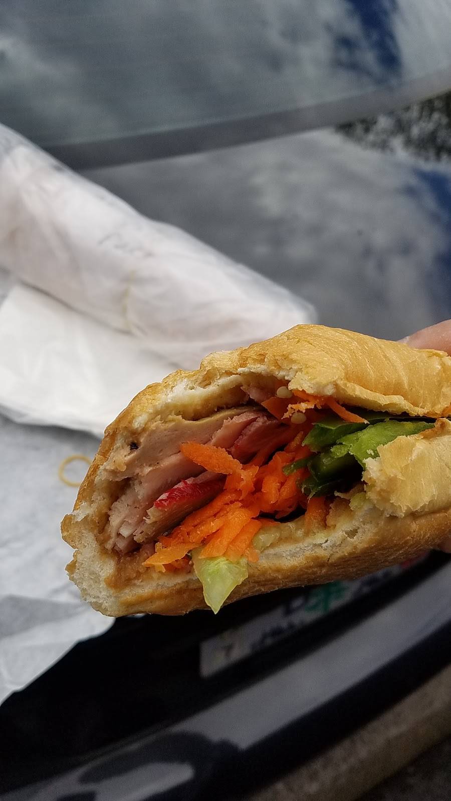 Chau Sandwich | restaurant | 6543 SE Milwaukie Ave, Portland, OR 97202, USA | 5033673521 OR +1 503-367-3521