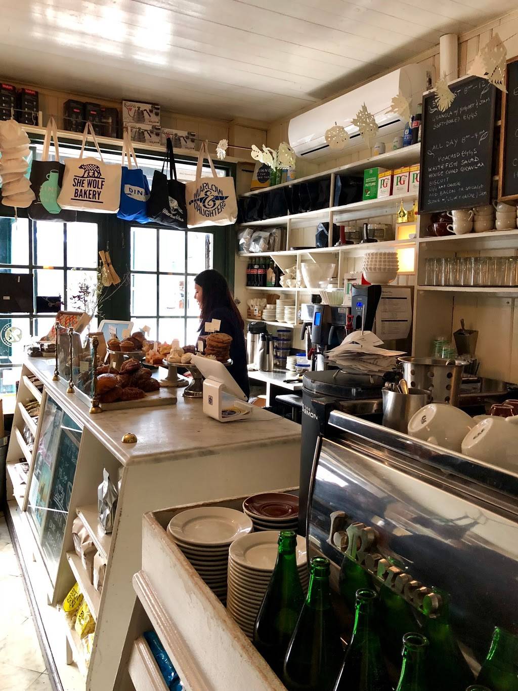 Marlow & Sons | restaurant | 81 Broadway, Brooklyn, NY 11249, USA | 7183841441 OR +1 718-384-1441