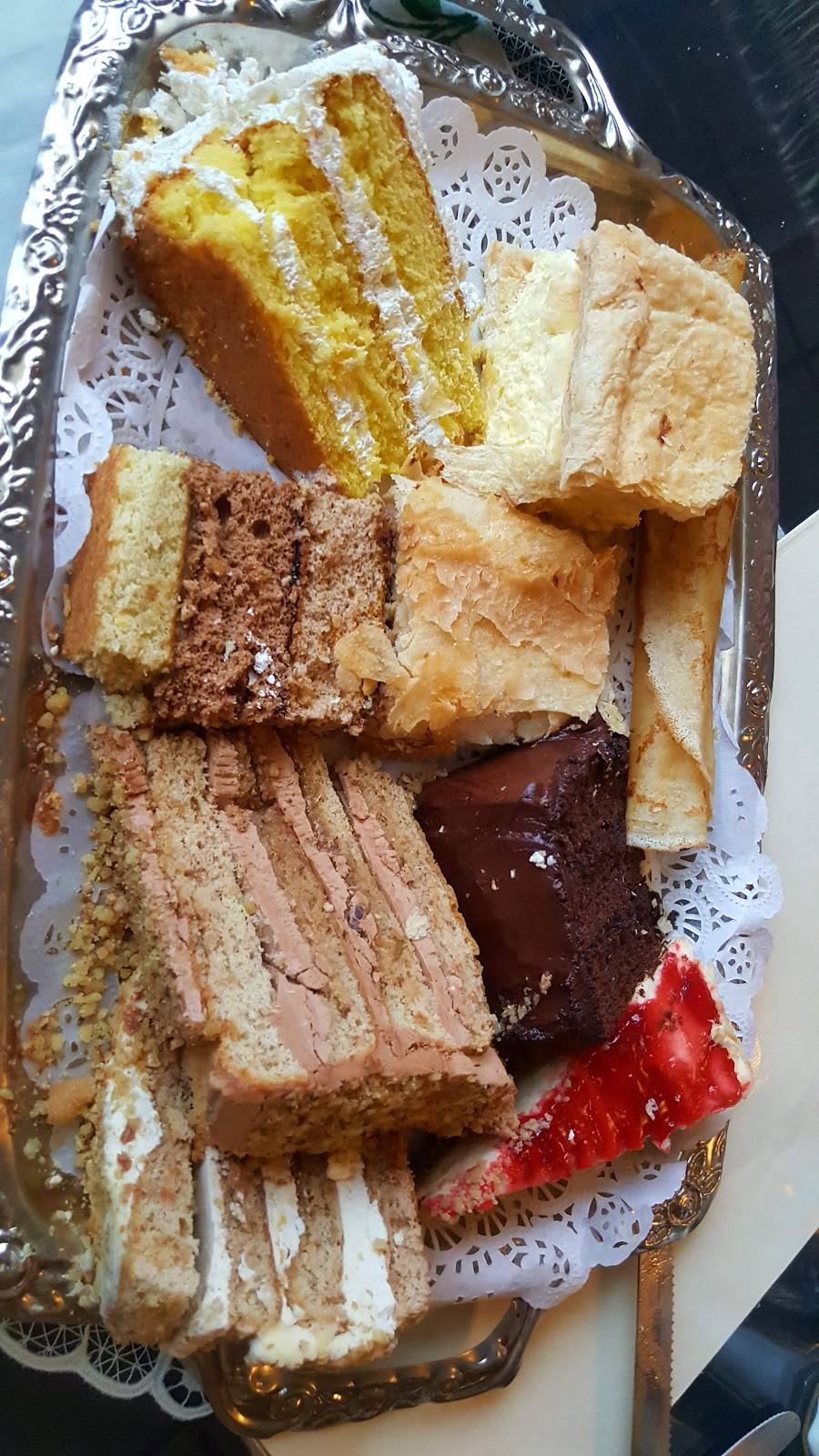 Hungarian Rhapsody Restaurant | restaurant | 14315 Northline Rd, Southgate, MI 48195, USA | 7342839622 OR +1 734-283-9622