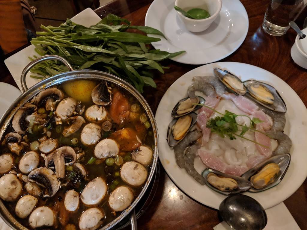 Binh Minh Quan | restaurant | 338 12th St, Oakland, CA 94607, USA | 5108938136 OR +1 510-893-8136