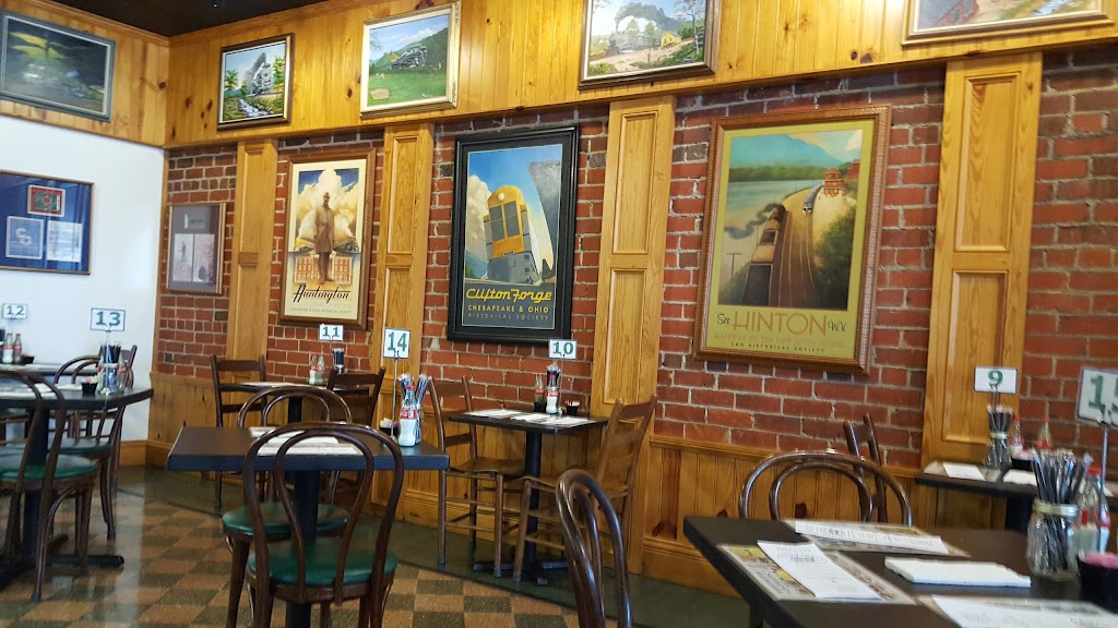 The Club Car Shop & Deli | restaurant | 525 Main St, Clifton Forge, VA 24422, USA | 5408620777 OR +1 540-862-0777