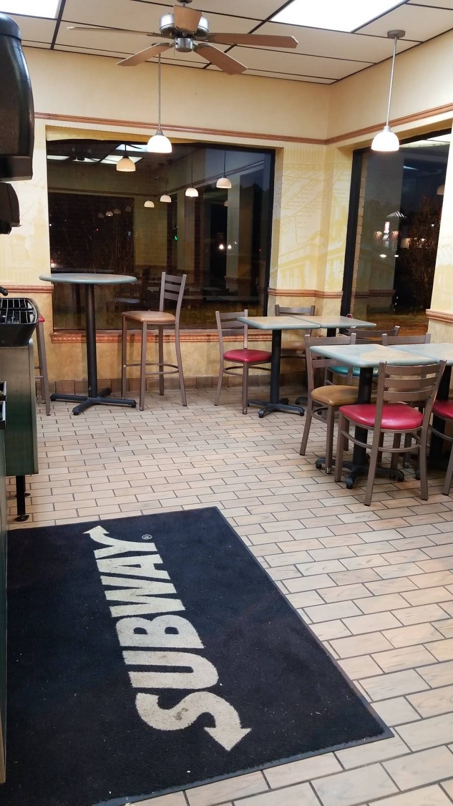 Subway | restaurant | 10125 Dorchester Rd, Summerville, SC 29485, USA | 8438217827 OR +1 843-821-7827