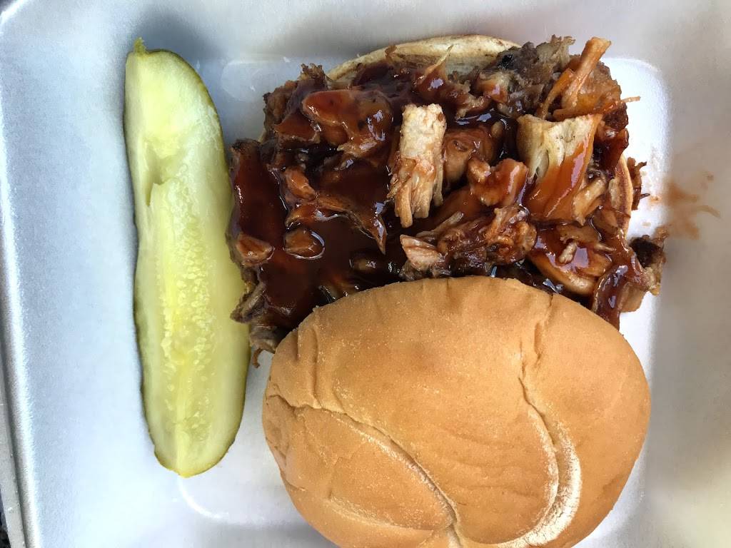 Rons Roadside Grille | restaurant | 3220 Broad St, Brooksville, FL 34604, USA | 3527545005 OR +1 352-754-5005