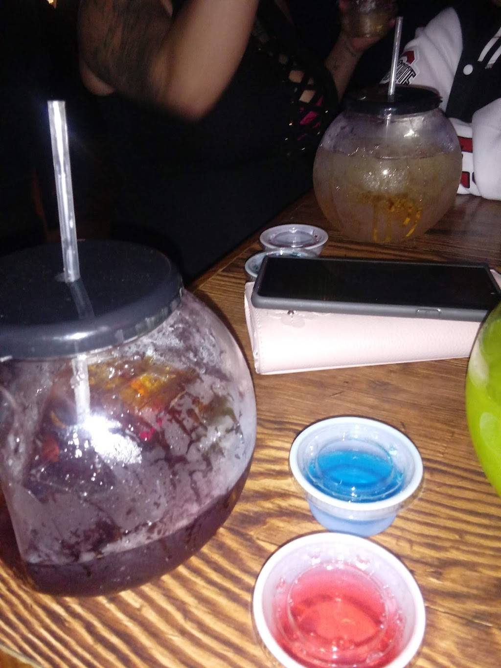 Muddy Boot Bar And Grill | restaurant | 2290 Old River Rd, Zanesville, OH 43701, USA | 7402977662 OR +1 740-297-7662