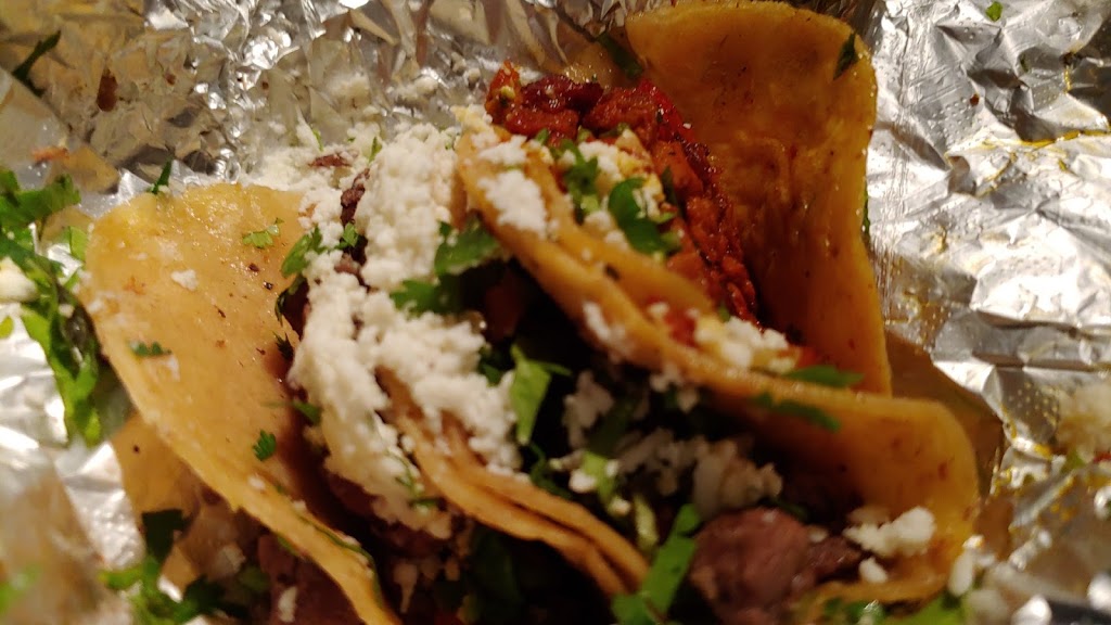 Tacos Matamoros | restaurant | 2005 Southmost Rd, Brownsville, TX 78521, USA | 9565410224 OR +1 956-541-0224