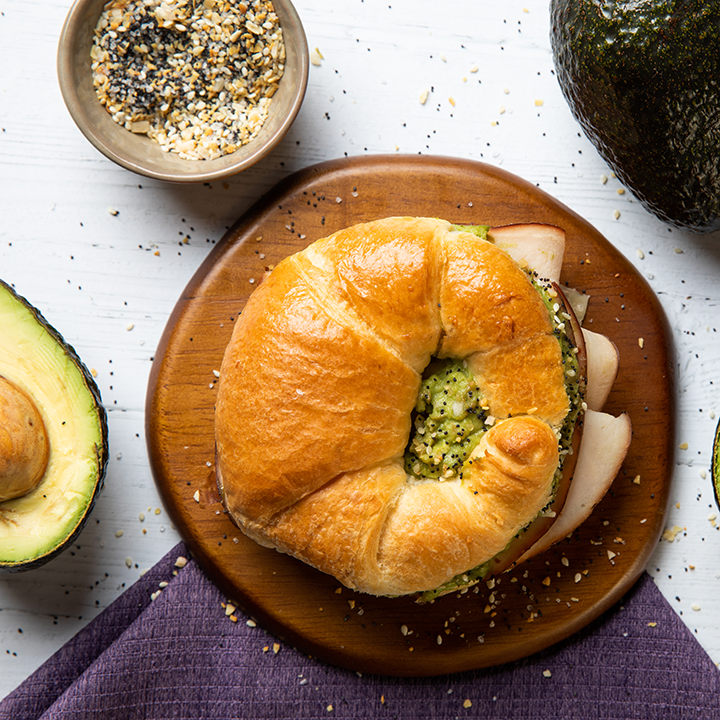 Beans & Brews Coffeehouse (park & wait) | cafe | 375 N Terminal Dr STE 4, Salt Lake City, UT 84116, USA | 8013226590 OR +1 801-322-6590