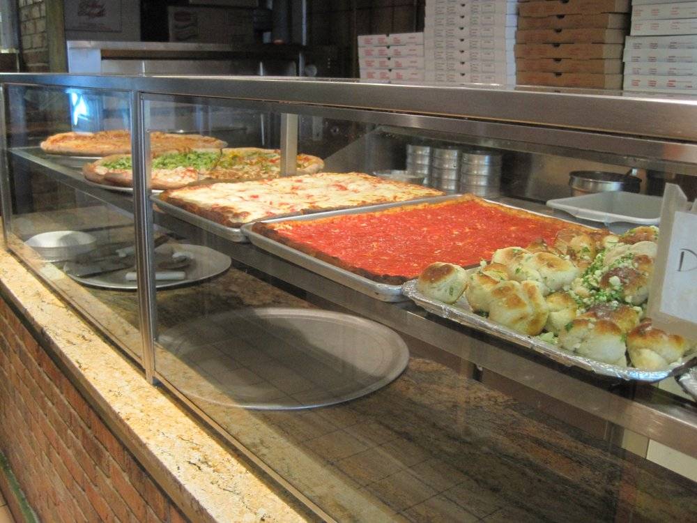 Sergios Pizza | restaurant | 4803 Ditmars Blvd, Astoria, NY 11103, USA | 7182748595 OR +1 718-274-8595