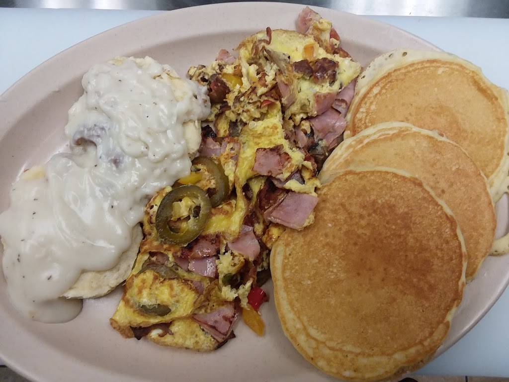 Tequila grill | restaurant | 2085 N Center St, Elkins, AR 72727, USA | 4796432500 OR +1 479-643-2500