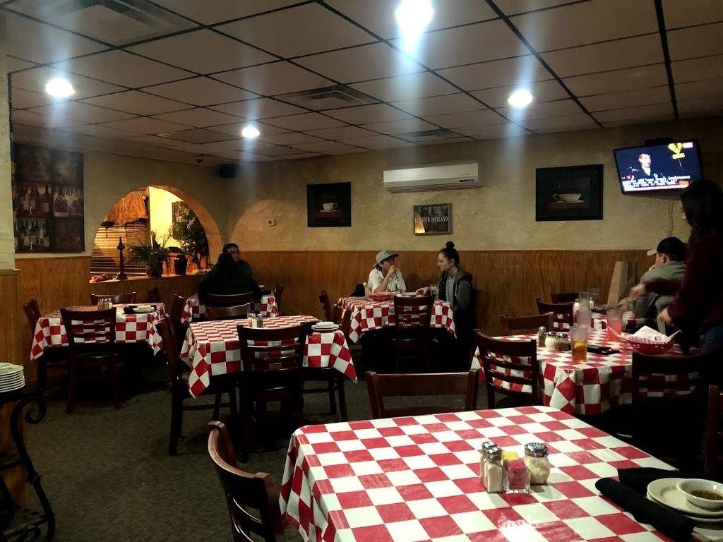 Italian Garden | restaurant | 415 N LBJ Dr, San Marcos, TX 78666, USA | 5123928730 OR +1 512-392-8730