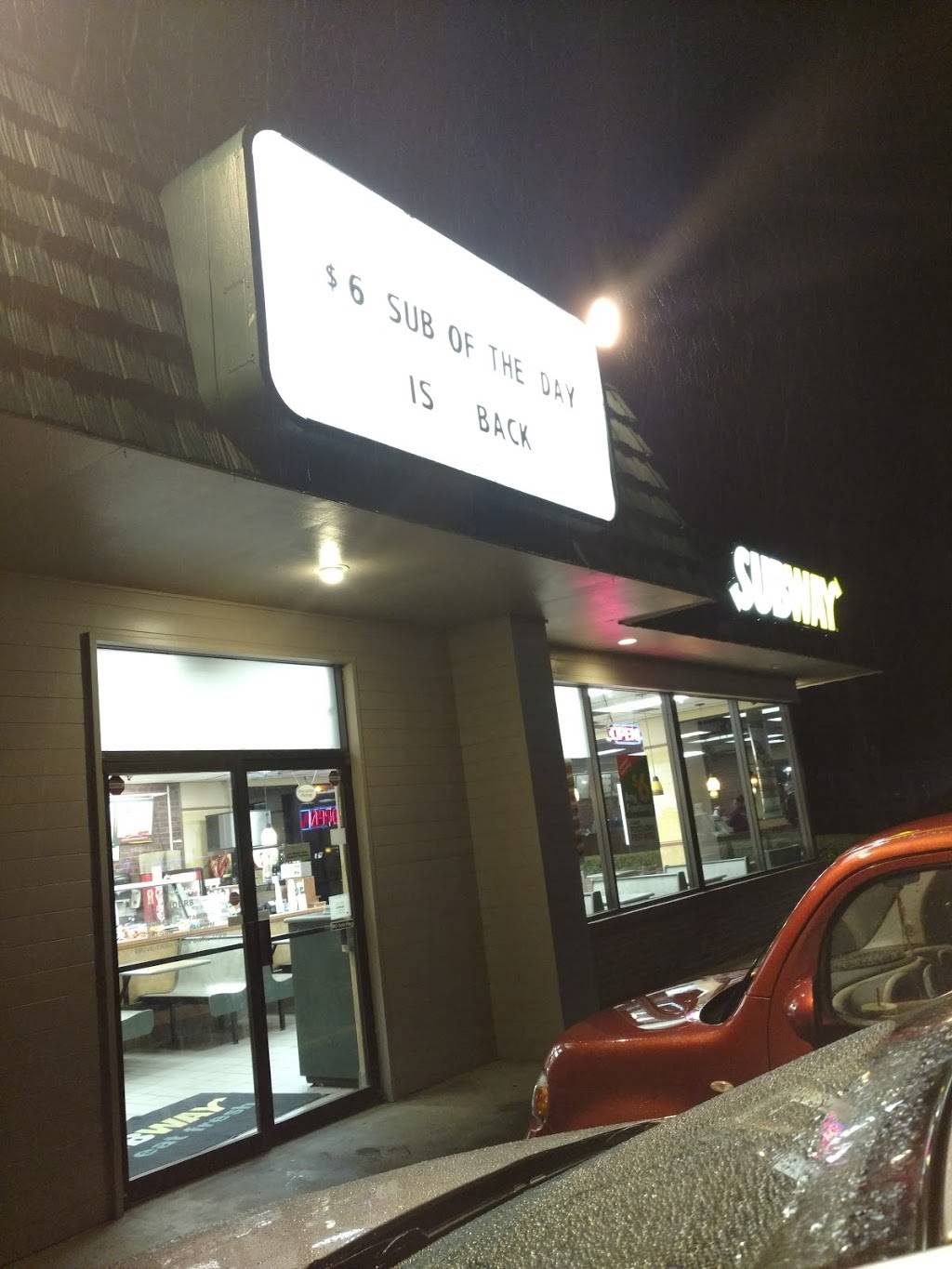 Subway | meal takeaway | 4270 Main St, Springfield, OR 97478, USA | 5417363941 OR +1 541-736-3941