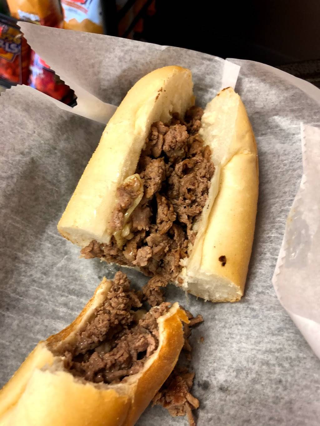 A Taste Of Philly | restaurant | 703 Oxford Rd, Oxford, PA 19363, USA | 6109325209 OR +1 610-932-5209