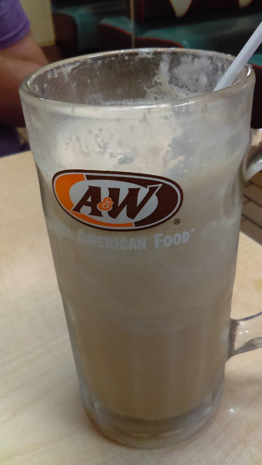 A&W Restaurant | restaurant | 380 Kimball Crossing Dr, Kimball, TN 37347, USA | 4238379759 OR +1 423-837-9759