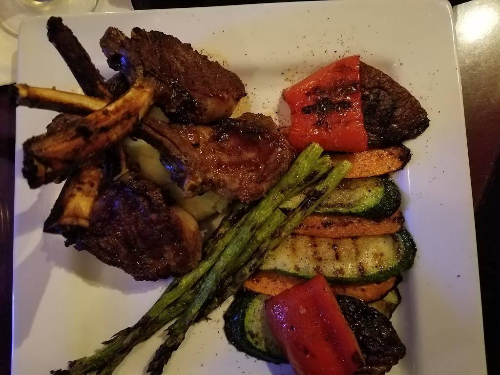 Boodles Restaurant | restaurant | 935 W Eleven Mile Rd, Madison Heights, MI 48071, USA | 2483995960 OR +1 248-399-5960