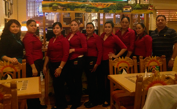 Mi Pueblito Restaurant | restaurant | 333 Border St, Boston, MA 02128, USA | 6175693787 OR +1 617-569-3787