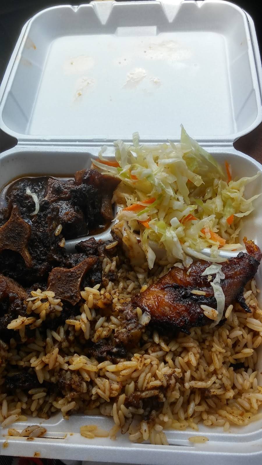 Gs Jamaican Restaurant | restaurant | 2710 W Oakland Park Blvd, Oakland Park, FL 33311, USA | 9544852021 OR +1 954-485-2021
