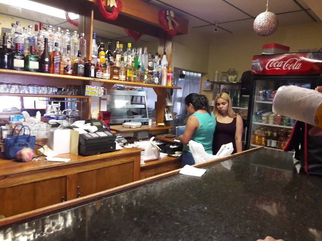 Don Quijote Restaurant | restaurant | 362 Union St, Manchester, NH 03103, USA | 6036222246 OR +1 603-622-2246