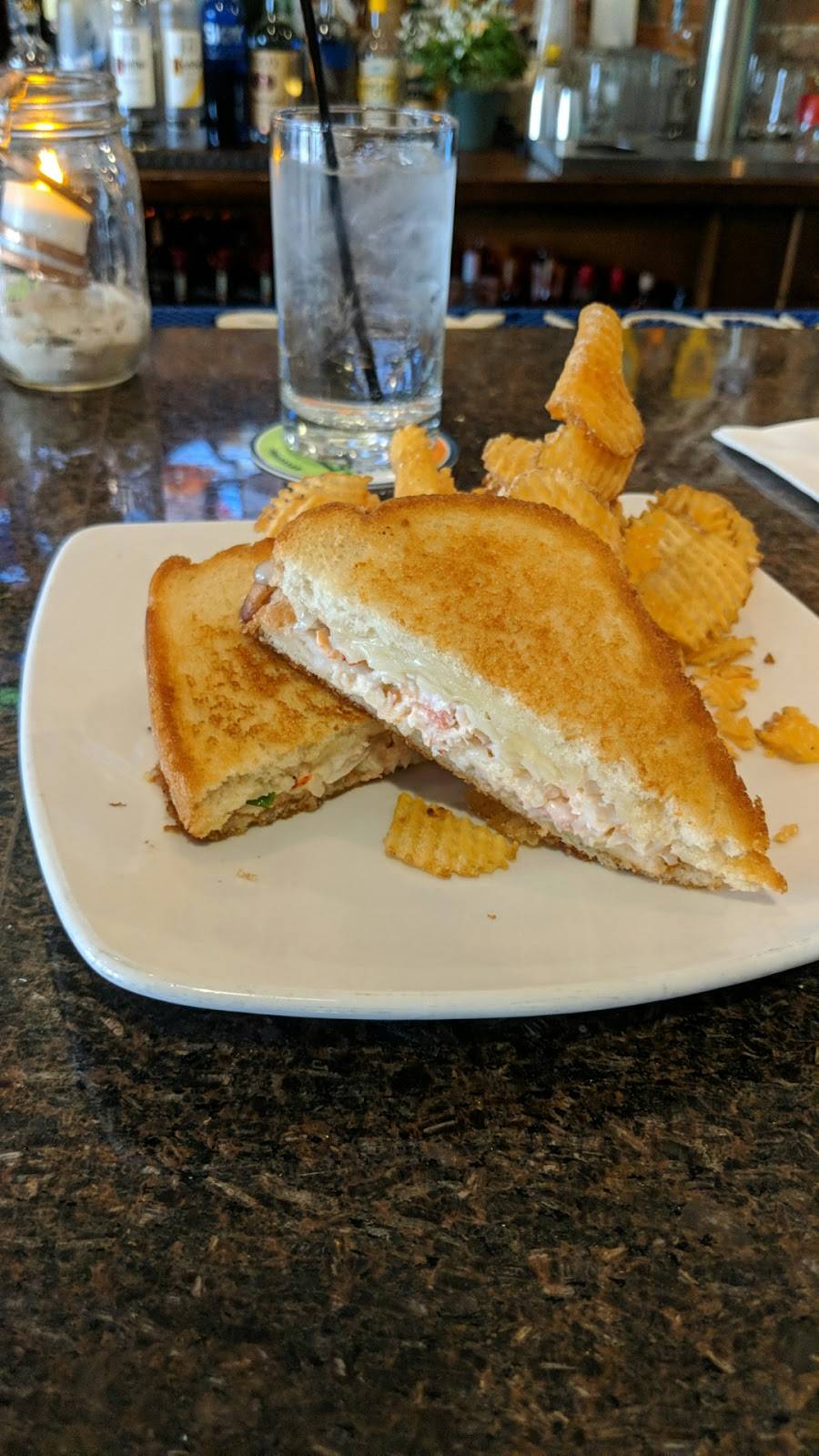 Shore House Tavern | restaurant | 306 W Water St, Sandusky, OH 44870, USA | 4195020060 OR +1 419-502-0060