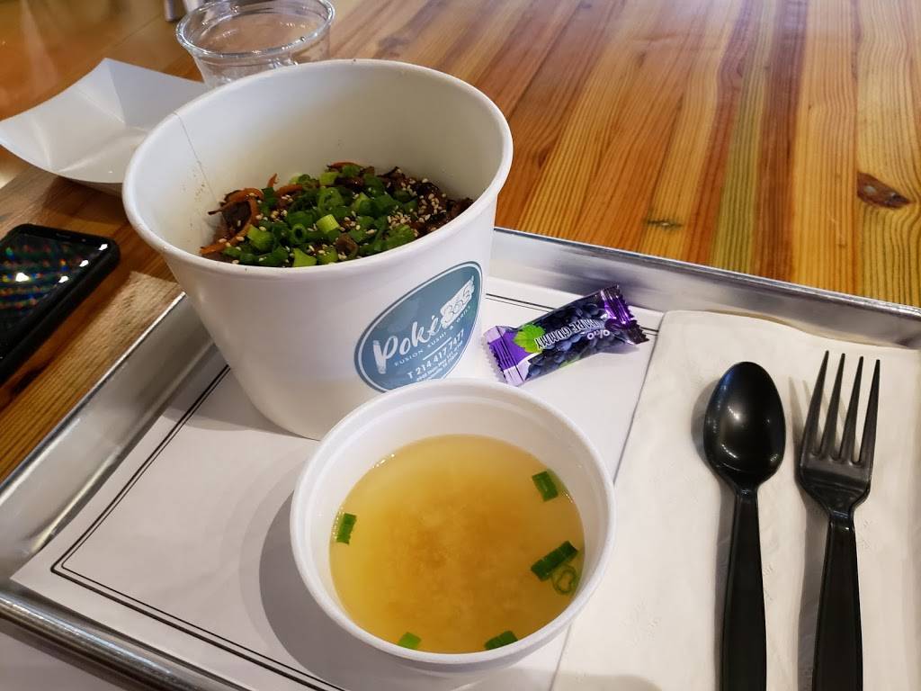 Poké 365 Fusion Sushi & Grill | restaurant | 4940 TX-121 #100, The Colony, TX 75056, USA | 2146180365 OR +1 214-618-0365