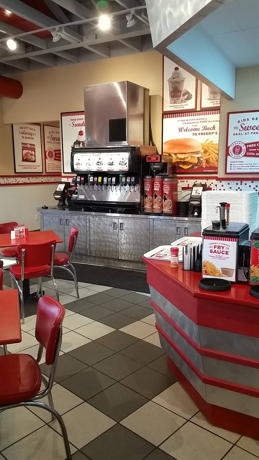 Freddys Frozen Custard & Steakburgers | restaurant | 306 N L Rogers Wells Blvd, Glasgow, KY 42141, USA | 2706293733 OR +1 270-629-3733