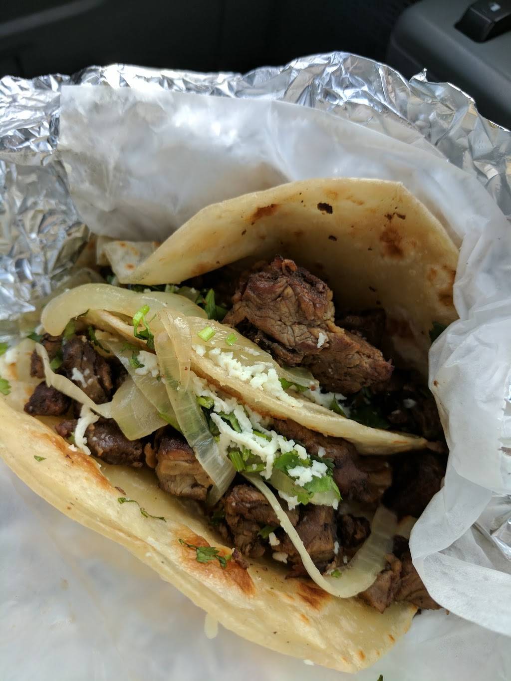 Los Gemelos Taqueria | restaurant | 22424 Imperial Valley Dr, Houston, TX 77073, USA | 2816458481 OR +1 281-645-8481