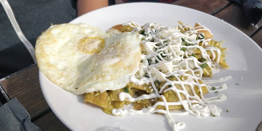 Perla Mexican Cuisine | restaurant | 400 W 4th St, Santa Ana, CA 92701, USA | 7143165421 OR +1 714-316-5421