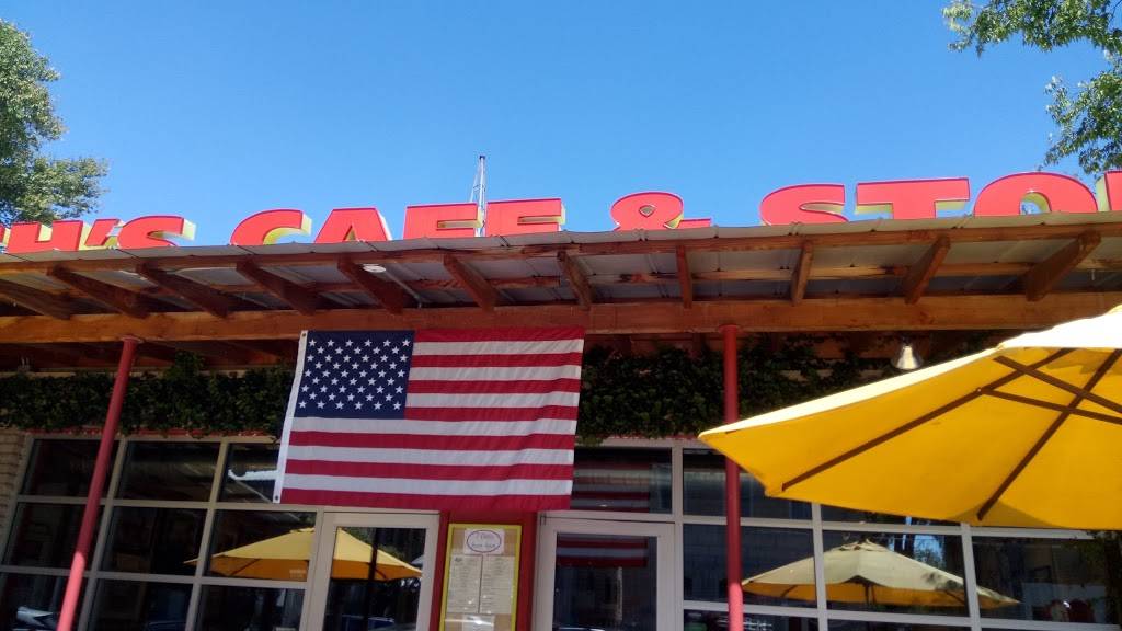 Highs Cafe & Store | restaurant | 726 High St, Comfort, TX 78013, USA | 8309954995 OR +1 830-995-4995