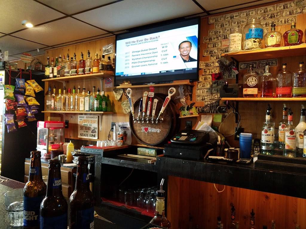 Beachs Steaks & Spiritss | restaurant | 10139 US-8, Crandon, WI 54520, USA | 7154785585 OR +1 715-478-5585