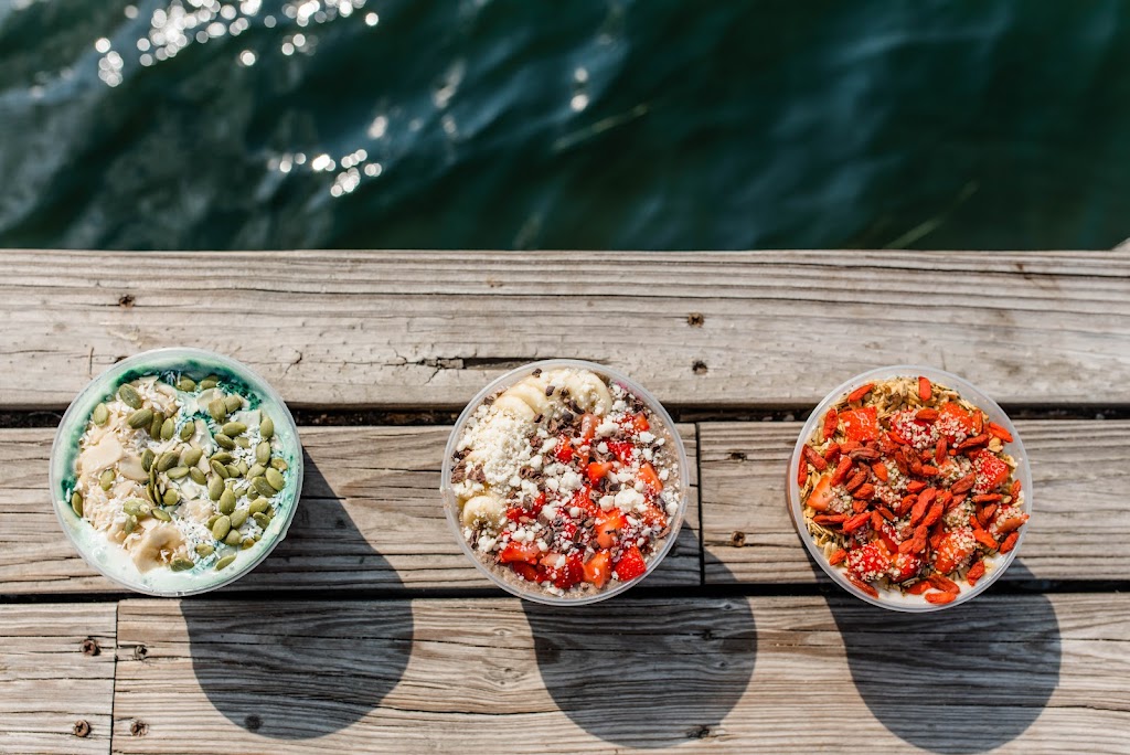 Nautical Bowls | restaurant | 15609 Grove Cir N, Maple Grove, MN 55369, USA | 7634323197 OR +1 763-432-3197