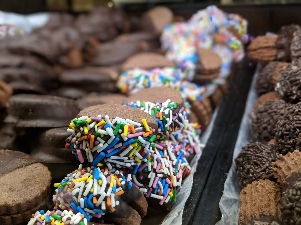 Paramount Middle Eastern Kitchen | restaurant | 2535 Appleby Line, Burlington, ON L7L 0B6, Canada | 9053310099 OR +1 905-331-0099