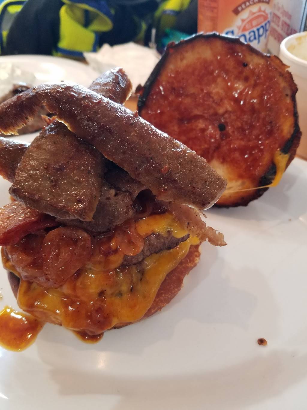 Eagle Restaurant | restaurant | 406 Maple Ave, Downers Grove, IL 60515, USA | 6309639161 OR +1 630-963-9161