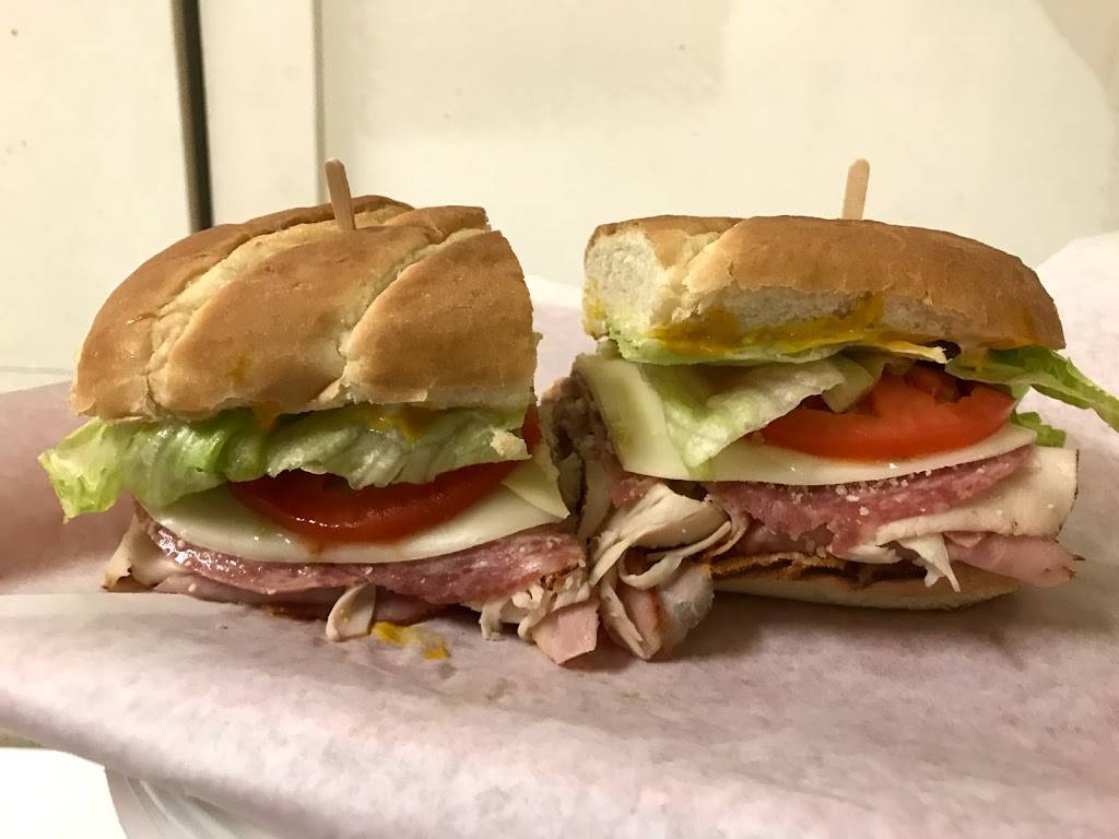 Mocks Bottom Cafe (box lunch cafe) | restaurant | 6040 N Cutter Cir #311, Portland, OR 97217, USA | 5032896629 OR +1 503-289-6629