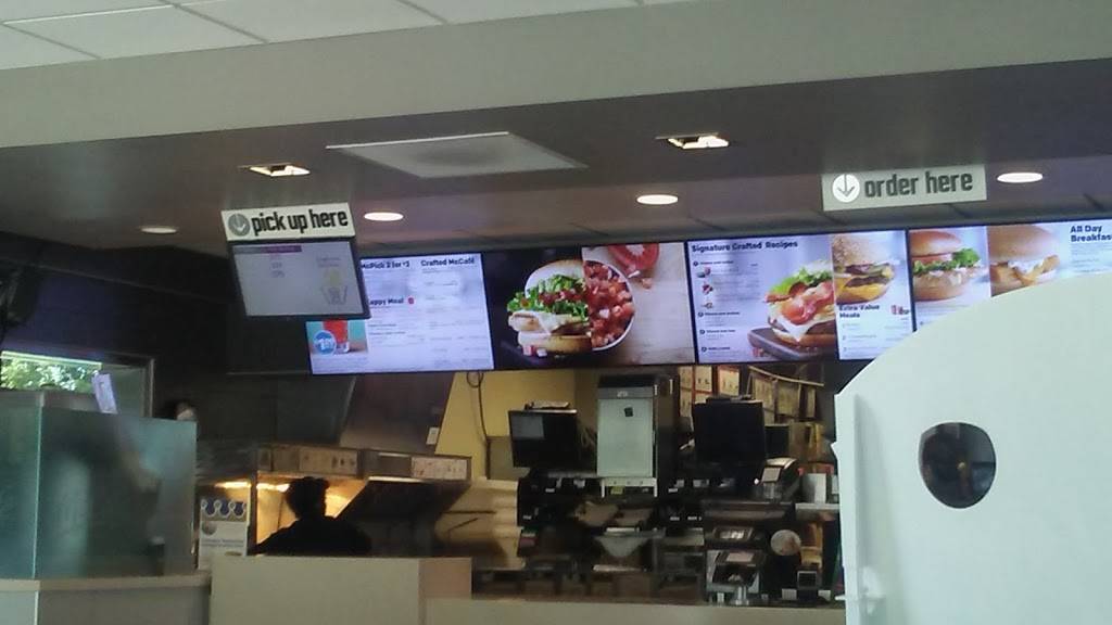 McDonalds | cafe | 5260 Blue Ridge Blvd, Raytown, MO 64133, USA | 8163532950 OR +1 816-353-2950