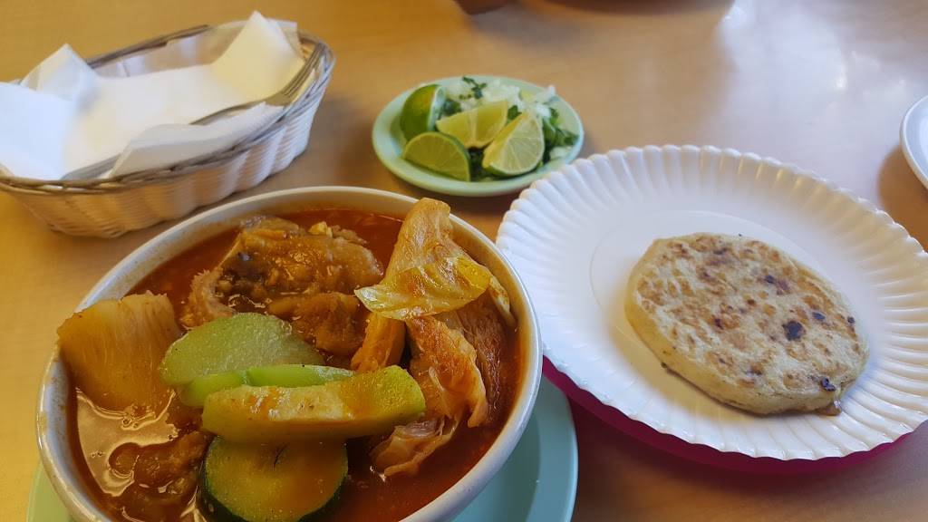 El Mestizo | restaurant | 15418 Lassen St, Mission Hills, CA 91345, USA | 8188938896 OR +1 818-893-8896