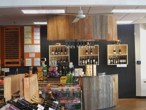 Market On The Boulevard | cafe | 7945 Macarthur Blvd #104, Cabin John, MD 20818, USA | 3012292526 OR +1 301-229-2526